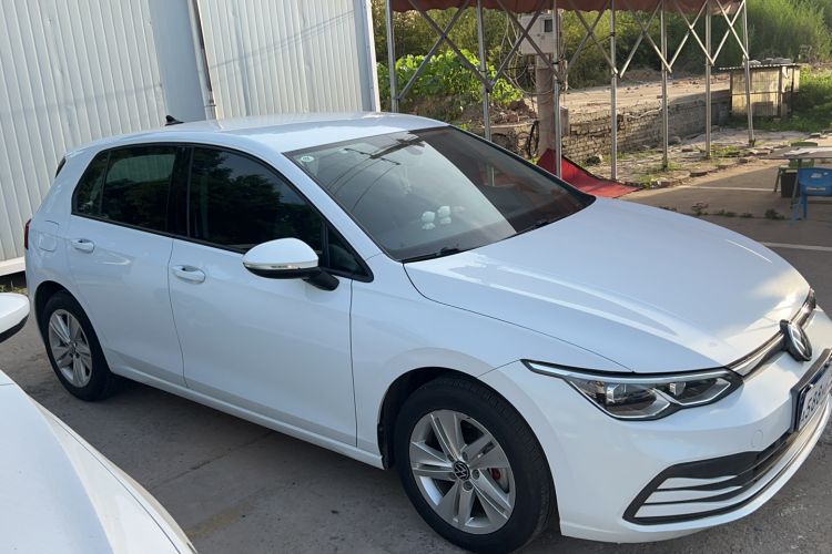 Used Volkswagen Golf 2023 200TSI DSG Exterior 2