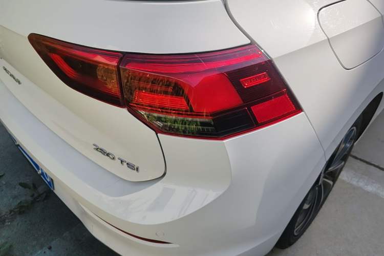 Used Volkswagen Golf 2023 Facelift 280TSI DSG Pro Exterior 3