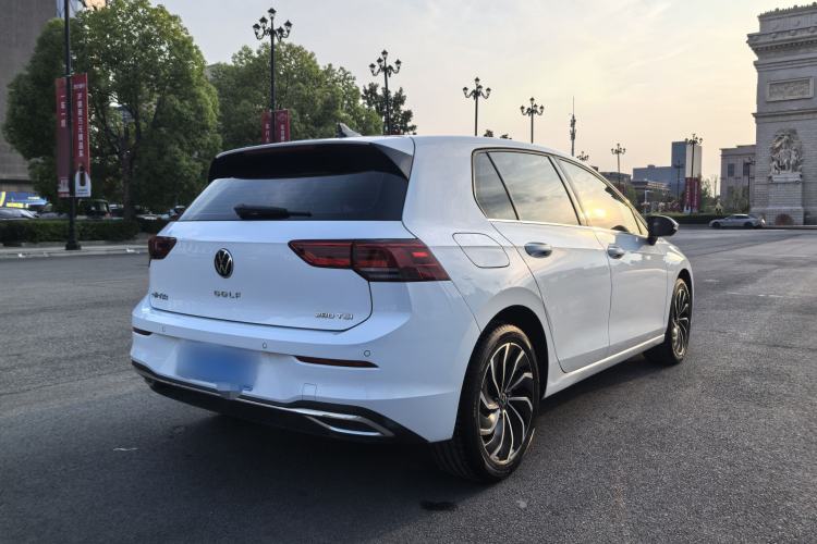 Used Volkswagen Golf 2023 Facelift 280TSI DSG Pro Exterior 3