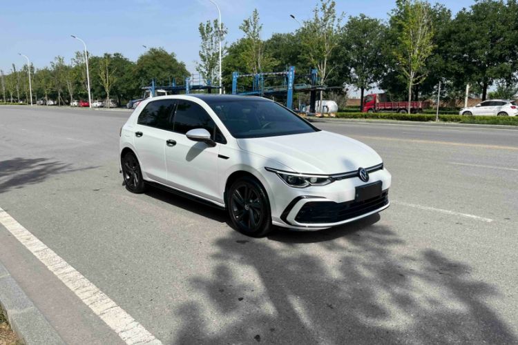 Used Volkswagen Golf 2023 Facelift 280TSI DSG R-Line Lite Exterior 3