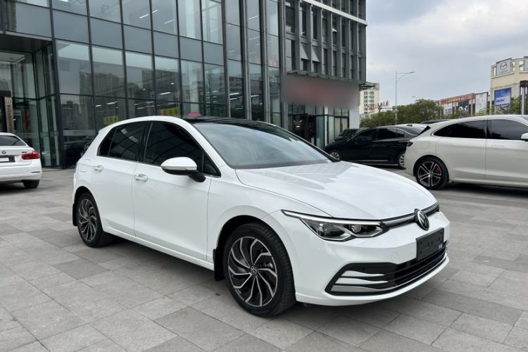 Used Volkswagen Golf 2023 Facelift 280TSI DSG Pro Exterior 4