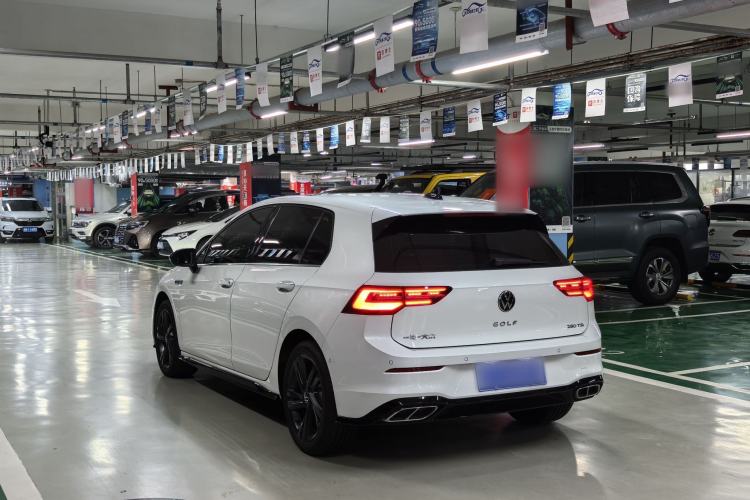 Used Volkswagen Golf 2023 Facelift 280TSI DSG R-Line Lite Exterior 4