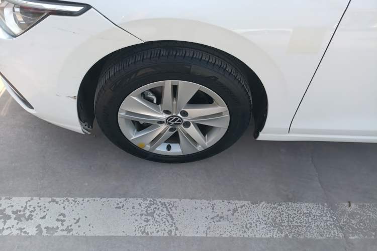 Used Volkswagen Golf 2023 200TSI DSG Exterior 4
