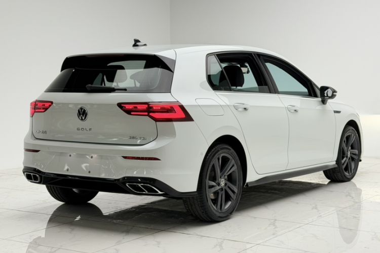 Used Volkswagen Golf 2023 280TSI DSG R-Line Lite Exterior 5