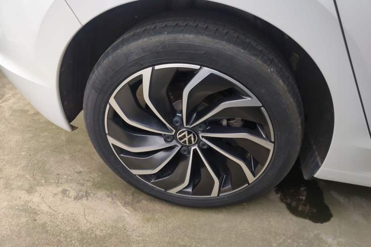 Used Volkswagen Golf 2023 280TSI DSG Pro Exterior 5