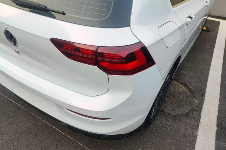 Used Volkswagen Golf 2023 Facelift 280TSI DSG R-Line Lite Exterior 6
