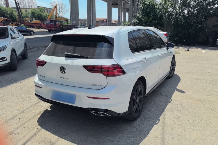 Used Volkswagen Golf 2023 280TSI DSG R-Line Lite Exterior 7