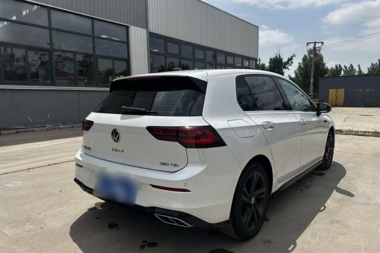 Used Volkswagen Golf 2023 Facelift 280TSI DSG Pro Exterior 8