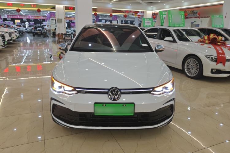 Used Volkswagen Golf 2023 Facelift 280TSI DSG R-Line Front
