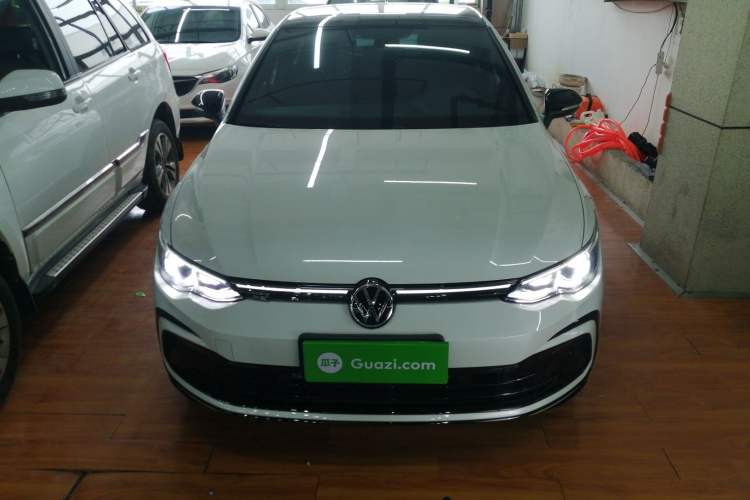 Used Volkswagen Golf 2023 Facelift 280TSI DSG R-Line Lite Front