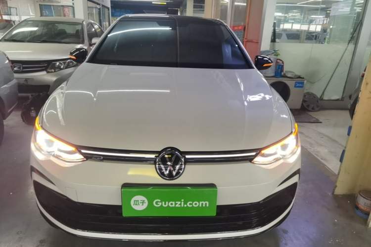 Used Volkswagen Golf 2023 Facelift 280TSI DSG R-Line Lite Front