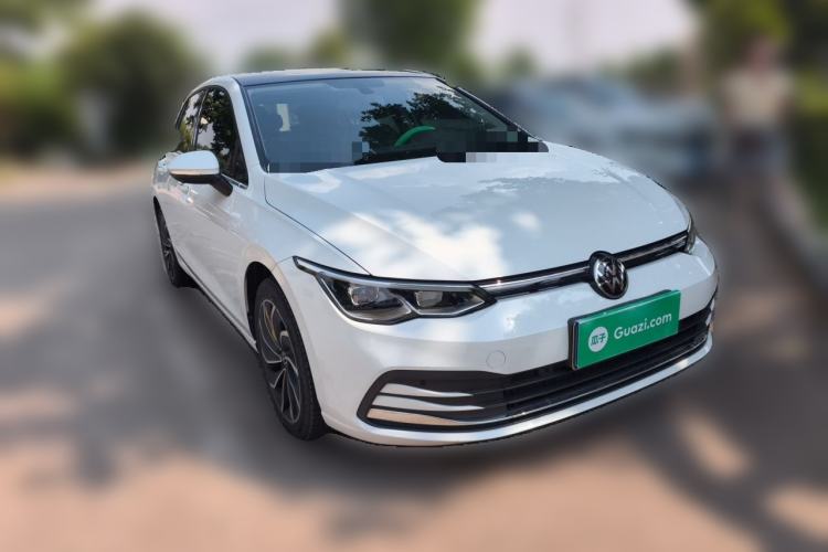 Used Volkswagen Golf 2023 Facelift 280TSI DSG Pro Front Right 45 Deg