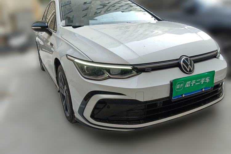Used Volkswagen Golf 2023 280TSI DSG R-Line Lite Front Right 45 Deg