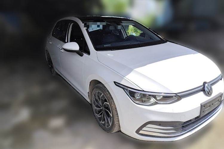 Used Volkswagen Golf 2023 Facelift 280TSI DSG Pro Front Right 45 Deg