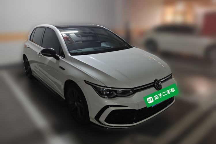 Used Volkswagen Golf 2023 Facelift 280TSI DSG R-Line Lite Front Right 45 Deg