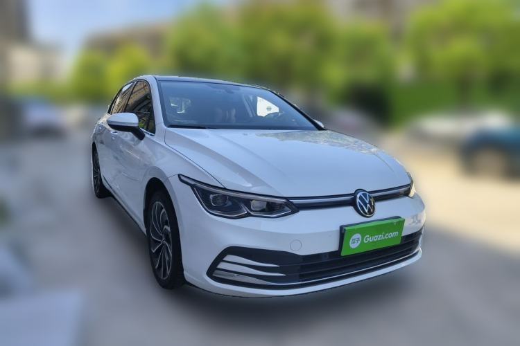 Used Volkswagen Golf 2023 Facelift 280TSI DSG Pro Front Right 45 Deg