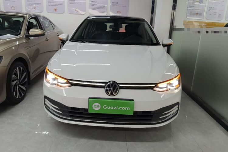 Used Volkswagen Golf 2023 200TSI DSG Pro Front