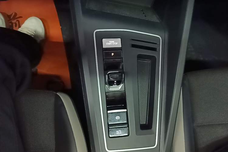 Used Volkswagen Golf 2023 Facelift 280TSI DSG Pro Gear Lever