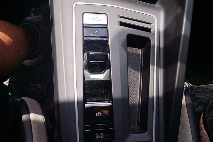 Used Volkswagen Golf 2023 Facelift 280TSI DSG Pro Gear Lever
