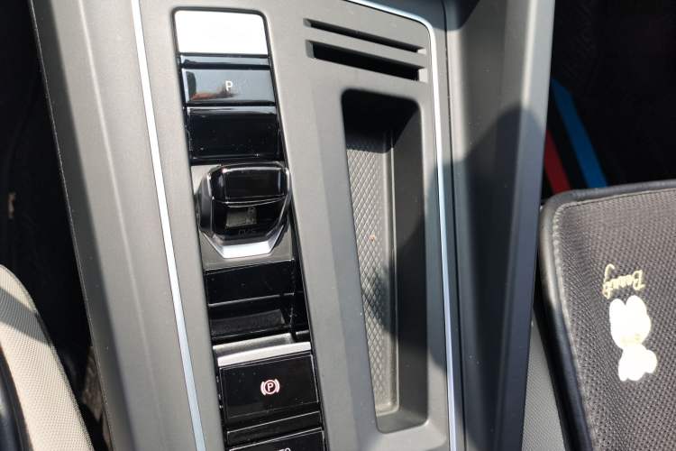 Used Volkswagen Golf 2023 Facelift 280TSI DSG Pro Gear Lever
