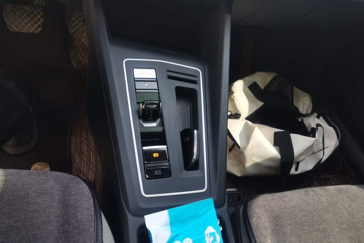 Used Volkswagen Golf 2023 280TSI DSG Pro Gear Lever