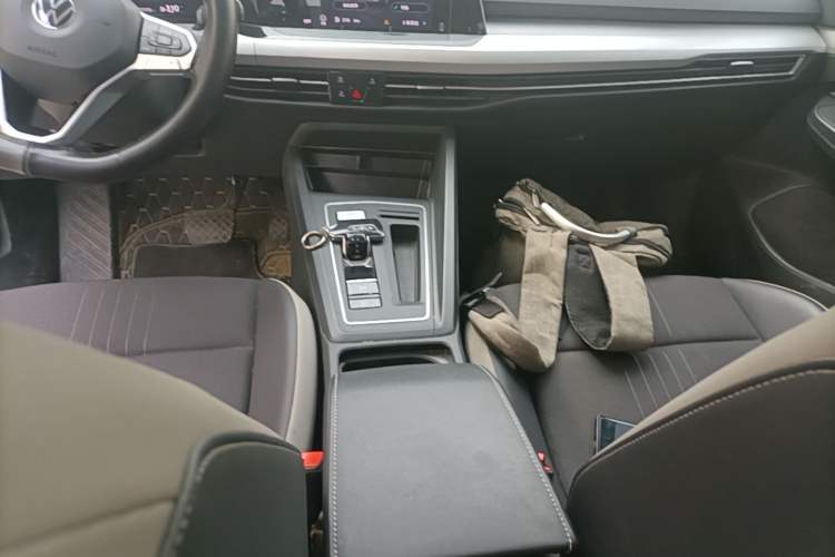 Used Volkswagen Golf 2023 280TSI DSG Pro Gear Lever