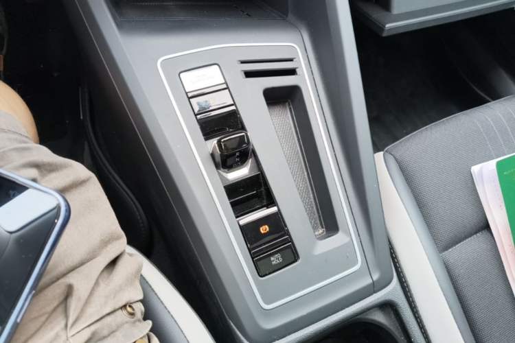 Used Volkswagen Golf 2023 Facelift 280TSI DSG Pro Gear Lever