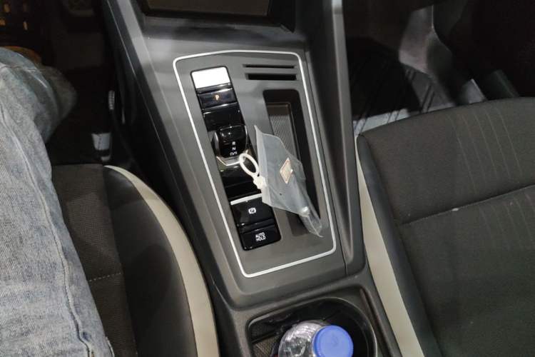 Used Volkswagen Golf 2023 Facelift 280TSI DSG Pro Gear Lever