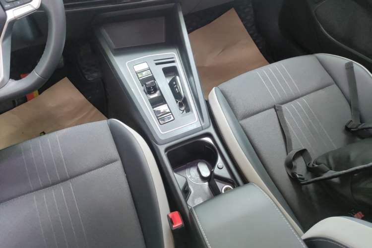 Used Volkswagen Golf 2023 Facelift 280TSI DSG Pro Gear Lever