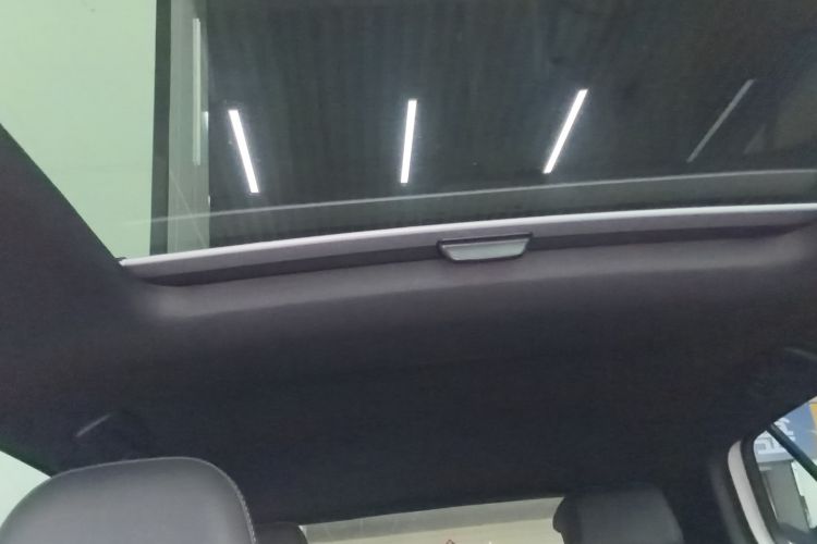 Used Volkswagen Golf 2023 Facelift 280TSI DSG R-Line Lite Headliner
