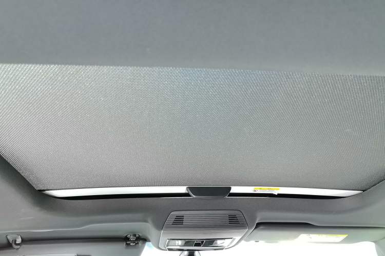 Used Volkswagen Golf 2023 280TSI DSG R-Line Lite Headliner