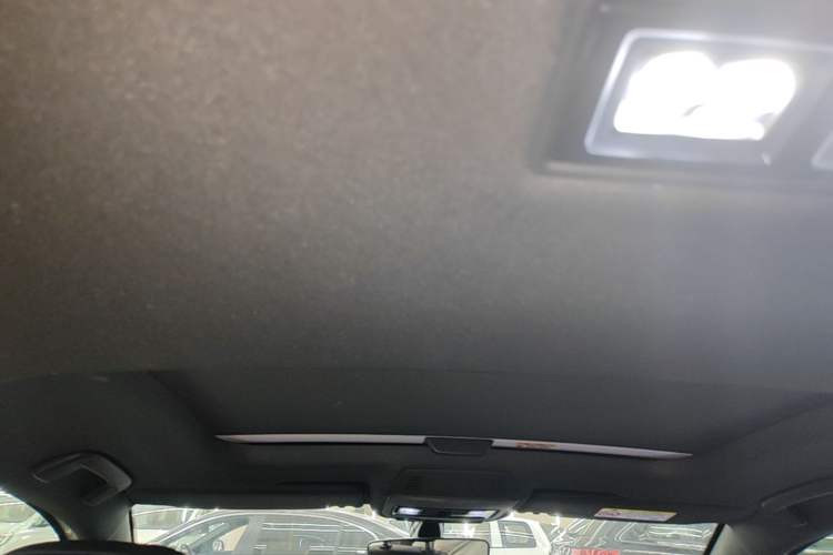 Used Volkswagen Golf 2023 Facelift 280TSI DSG R-Line Lite Headliner
