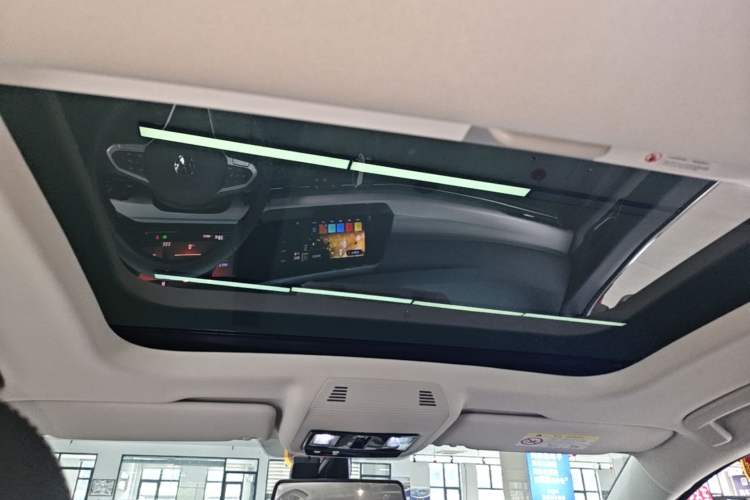 Used Volkswagen Golf 2023 Facelift 280TSI DSG Pro Headliner