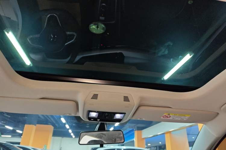 Used Volkswagen Golf 2023 280TSI DSG Pro Headliner