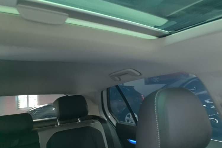 Used Volkswagen Golf 2023 280TSI DSG Pro Headliner
