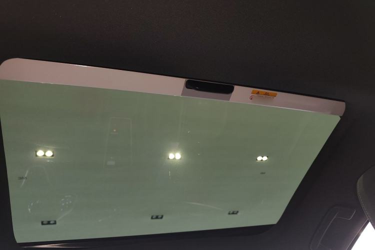 Used Volkswagen Golf 2023 Facelift 280TSI DSG R-Line Lite Headliner