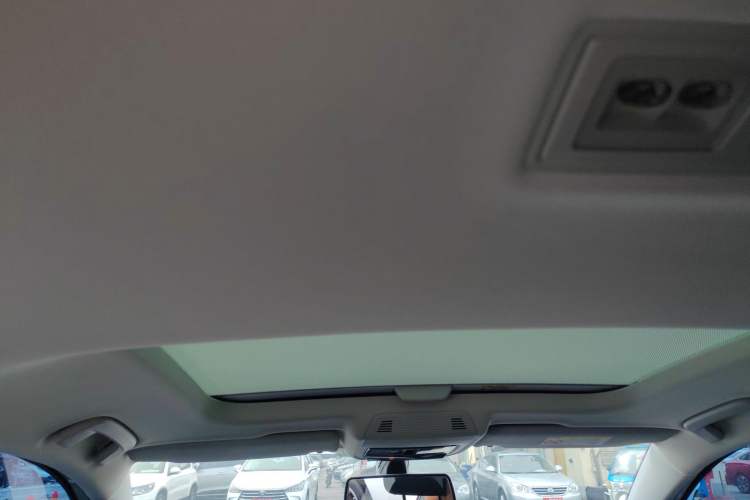 Used Volkswagen Golf 2023 280TSI DSG Pro Headliner