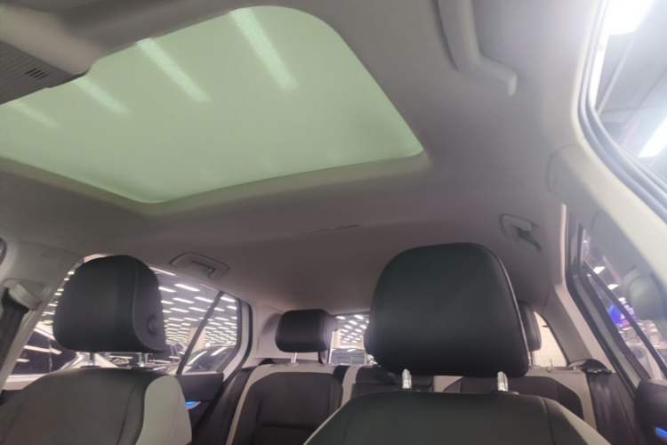 Used Volkswagen Golf 2023 Facelift 280TSI DSG Pro Headliner