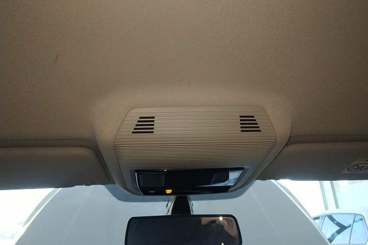Used Volkswagen Golf 2023 200TSI DSG Headliner