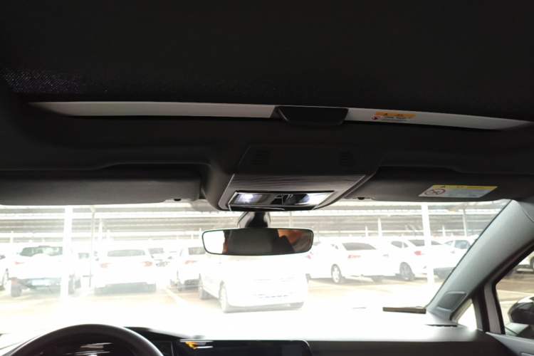 Used Volkswagen Golf 2023 280TSI DSG R-Line Lite Headliner