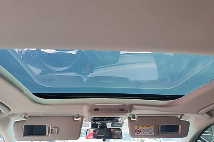 Used Volkswagen Golf 2023 Facelift 280TSI DSG Pro Headliner