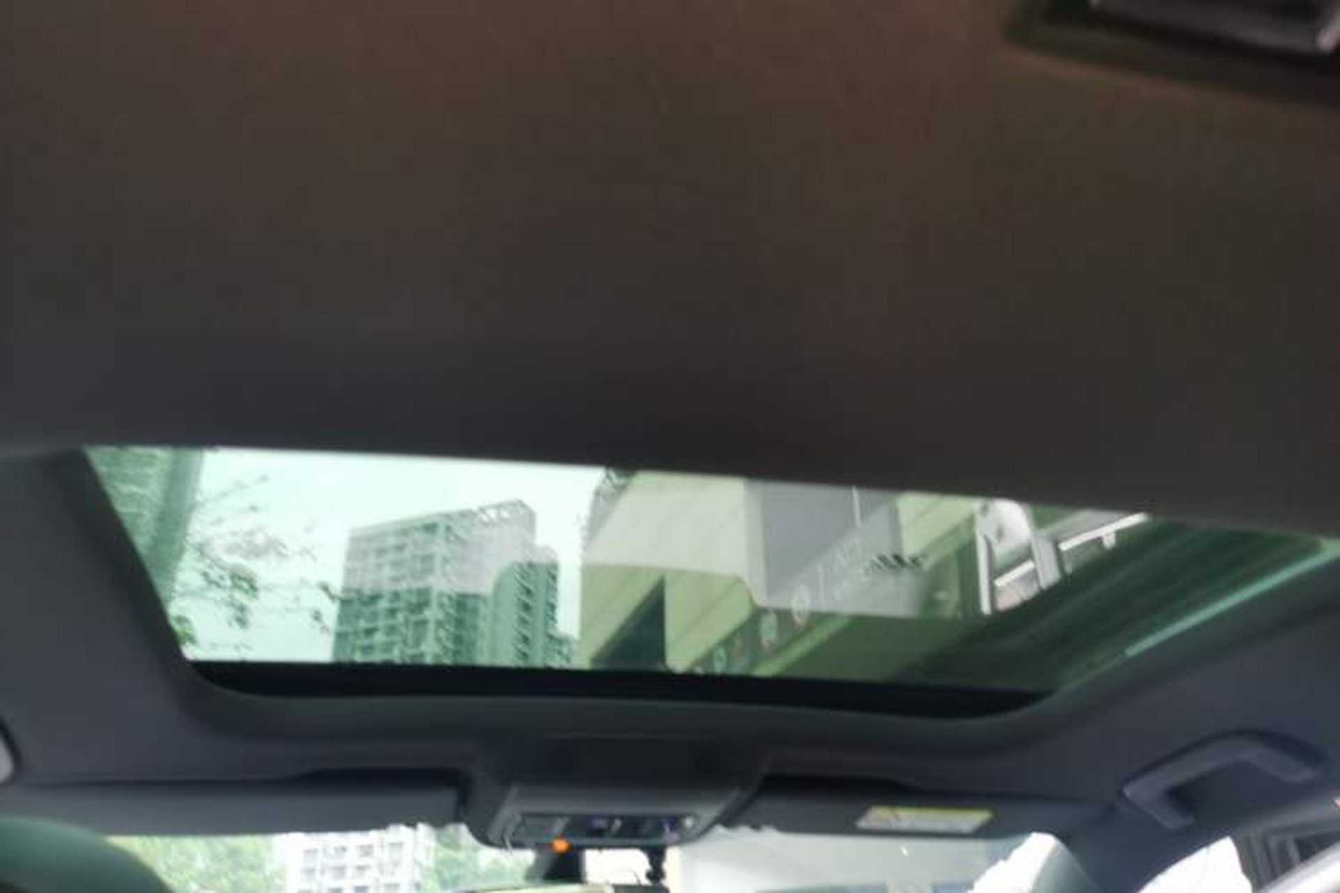 Used Volkswagen Golf 2023 Facelift 280TSI DSG R-Line Lite Headliner