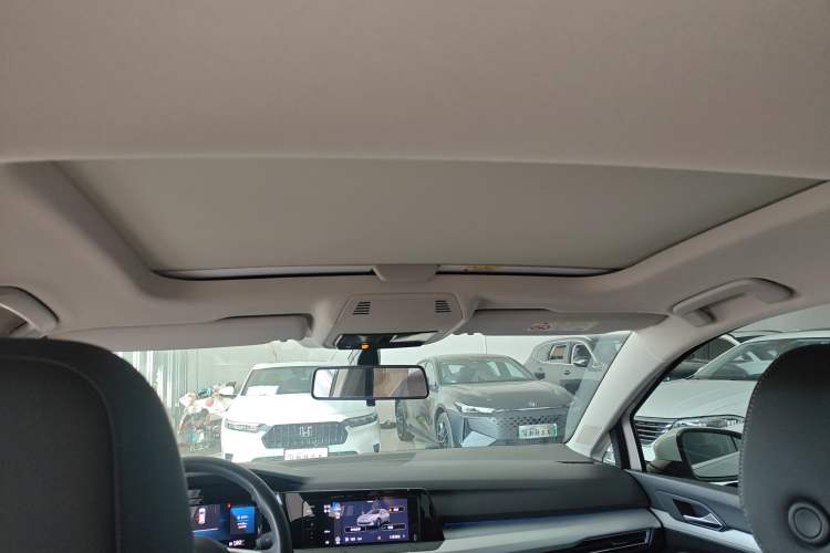 Used Volkswagen Golf 2023 280TSI DSG Pro Headliner
