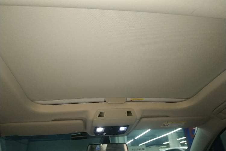 Used Volkswagen Golf 2023 Facelift 280TSI DSG Pro Headliner