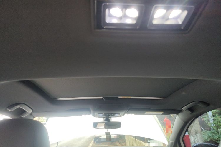 Used Volkswagen Golf 2023 Facelift 280TSI DSG R-Line Lite Headliner