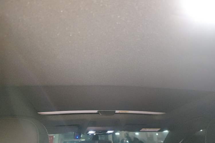 Used Volkswagen Golf 2023 280TSI DSG R-Line Lite Headliner