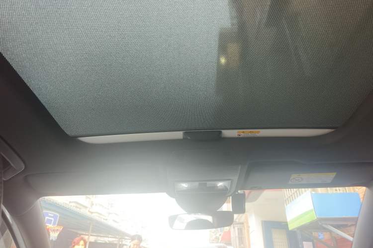 Used Volkswagen Golf 2023 Facelift 280TSI DSG R-Line Headliner
