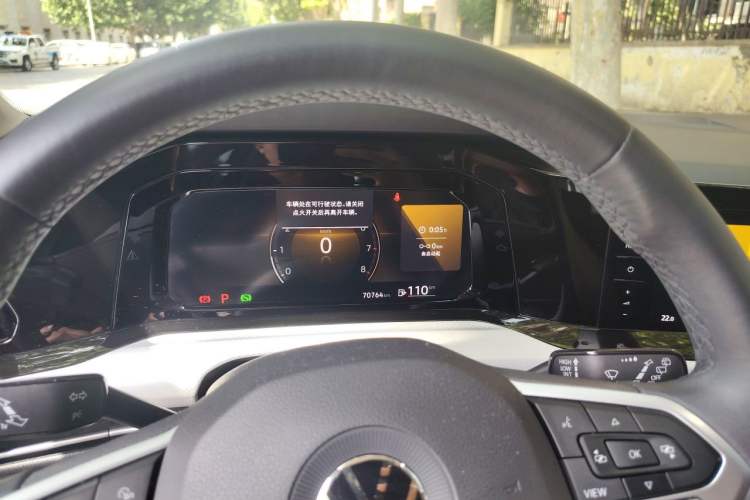 Used Volkswagen Golf 2023 Facelift 280TSI DSG Pro Instrument Cluster