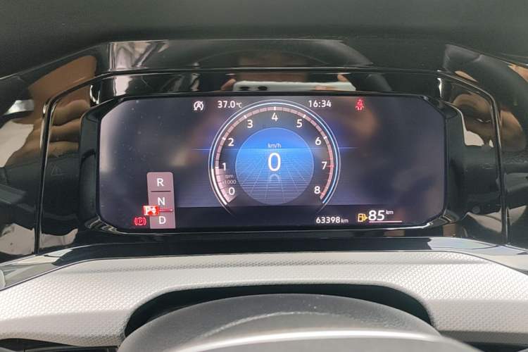 Used Volkswagen Golf 2023 280TSI DSG Pro Instrument Cluster