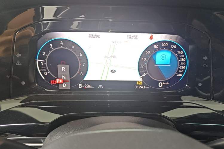 Used Volkswagen Golf 2023 Facelift 280TSI DSG R-Line Instrument Cluster